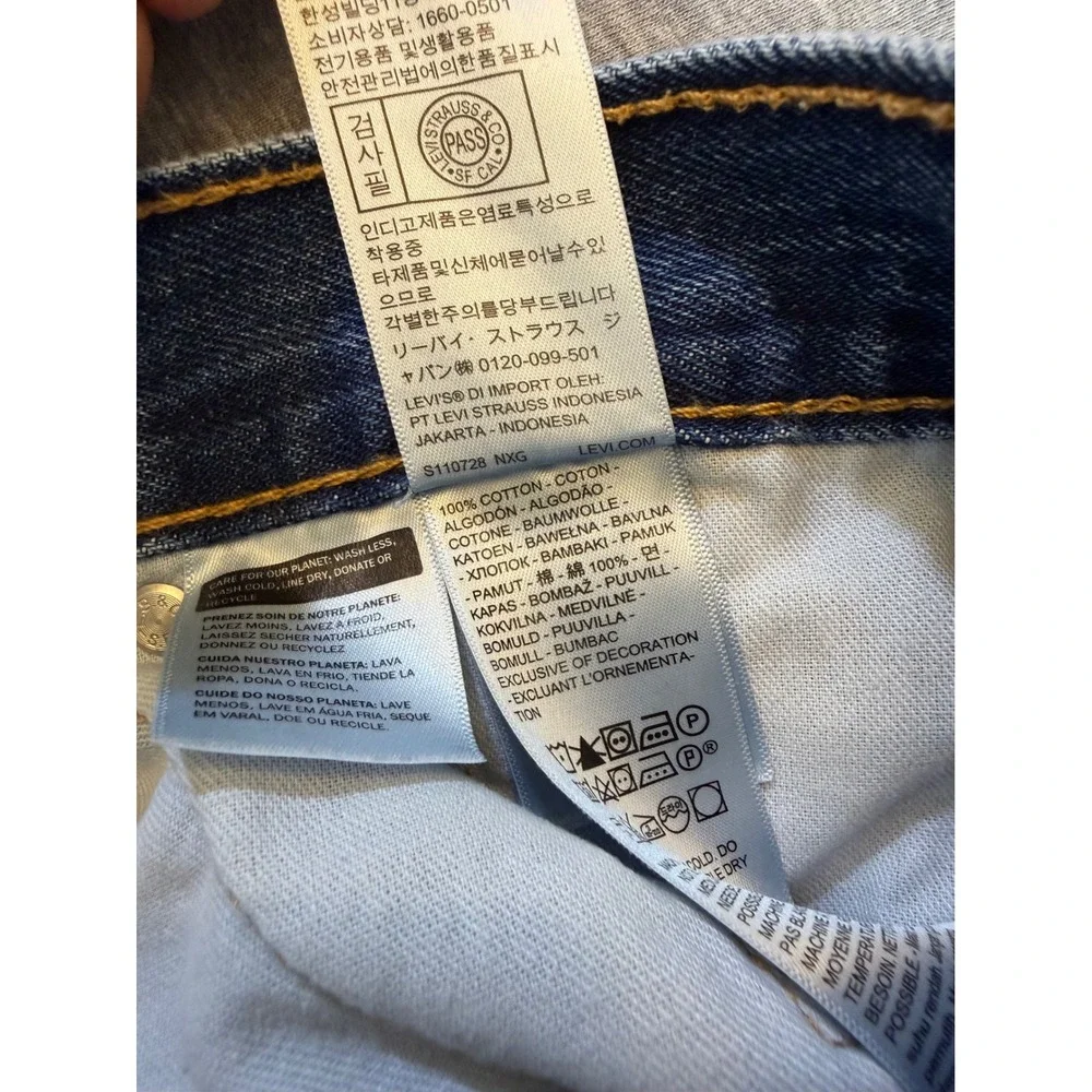 Levis 505 Regular Fit Straight Leg Jeans Mens 36x34 Medium Wash Blue Denim